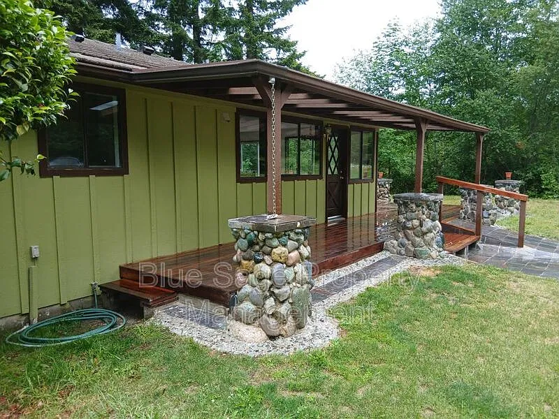 2 bed, 2.0 bath, 1312 sqft, $2,250 — Photo 3