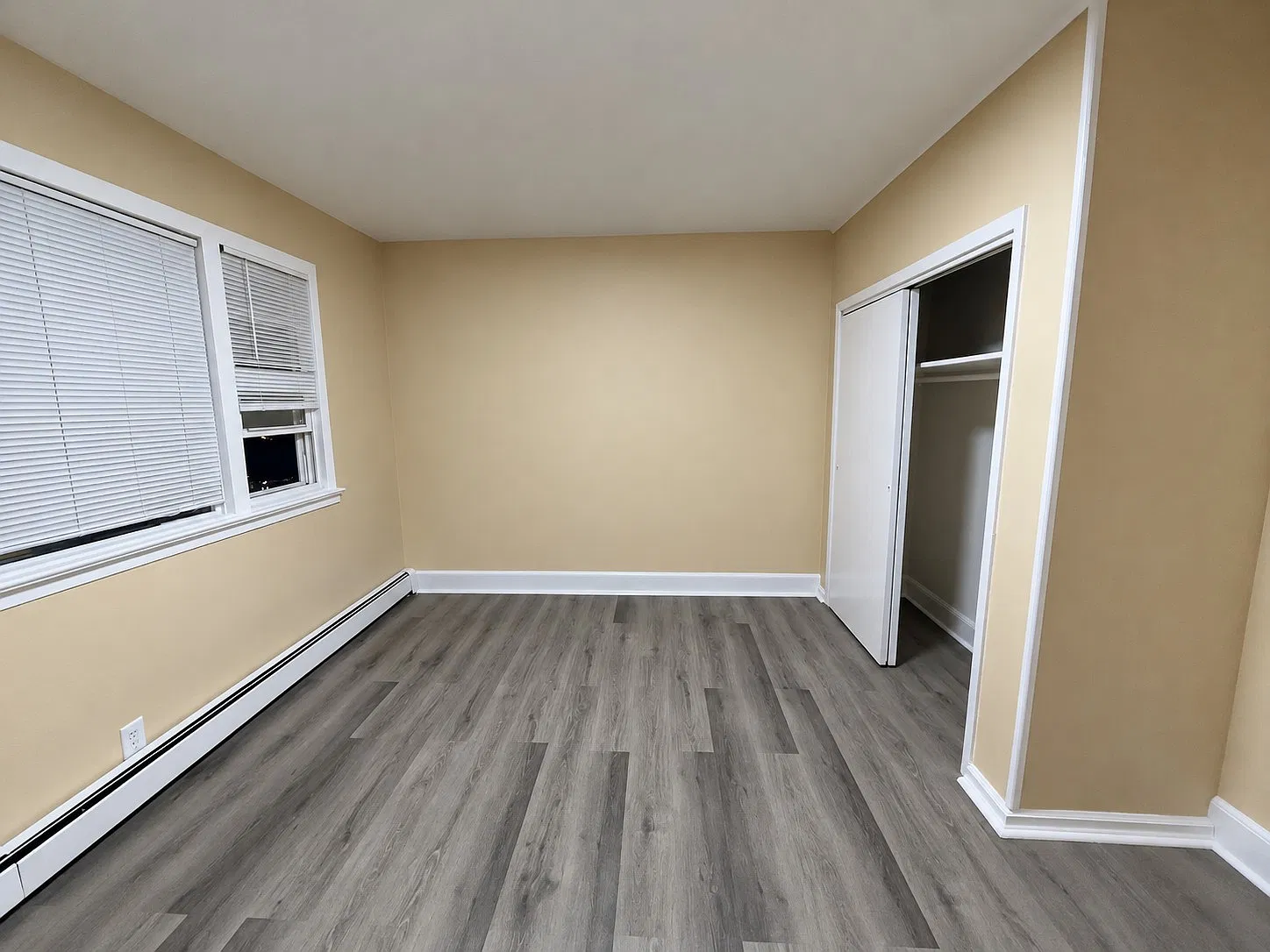 2 bed, $1,800 — Photo 1
