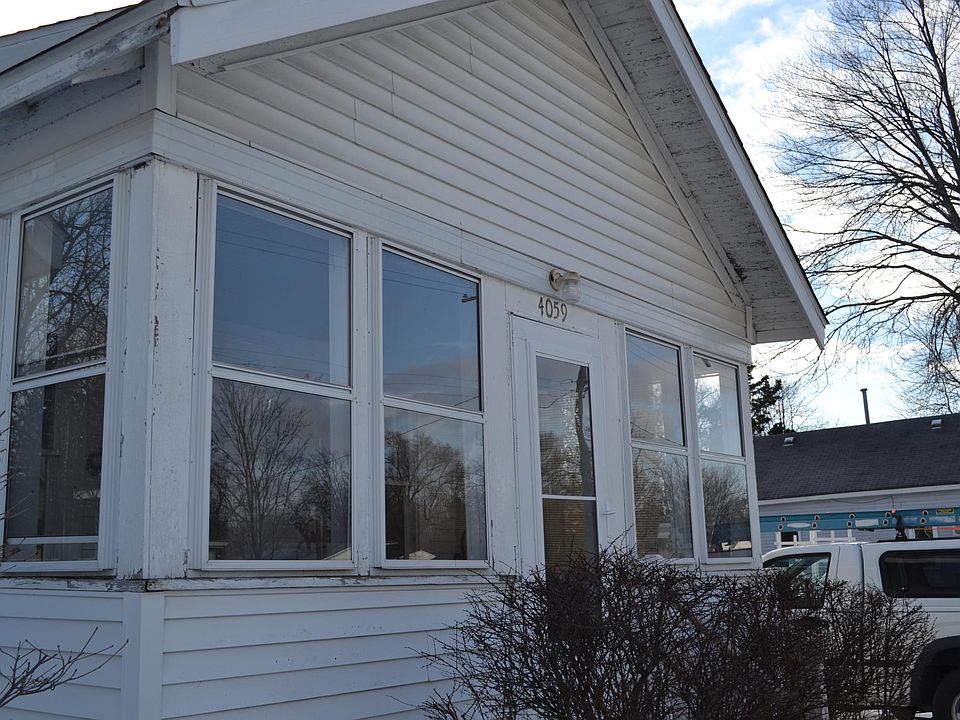 1st image of 4059 Green St