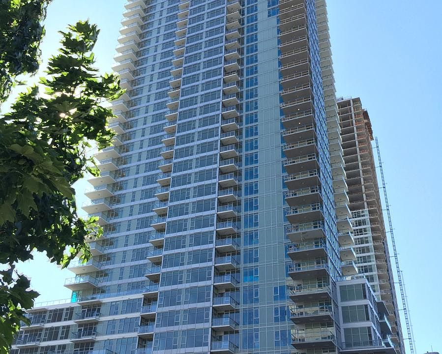 Insignia south tower