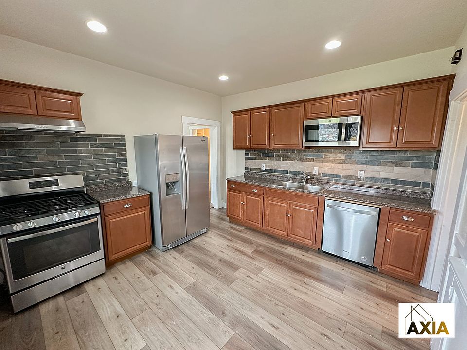 1st image of 1555 N Lowell Blvd #A