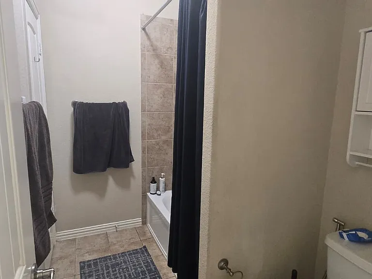 5116 Seashore Ln — Photo 17