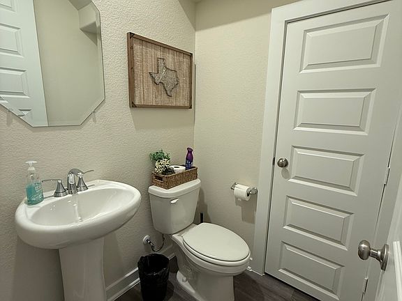 5th image of 4112 Good Vineyard Ln