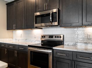953 44th Ave N APT 102, Nashville, TN 37209