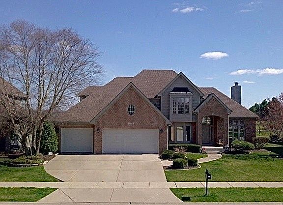 2nd image of 1079 Courtland Pl