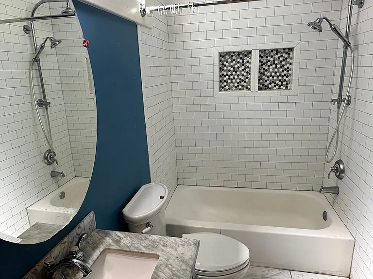 1884 Vinton Ave — Photo 14