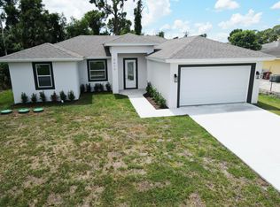 2617 10th St W, Lehigh Acres, FL 33971