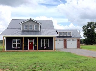 455 Herschel Gallop Rd, Caledonia, MS 39740