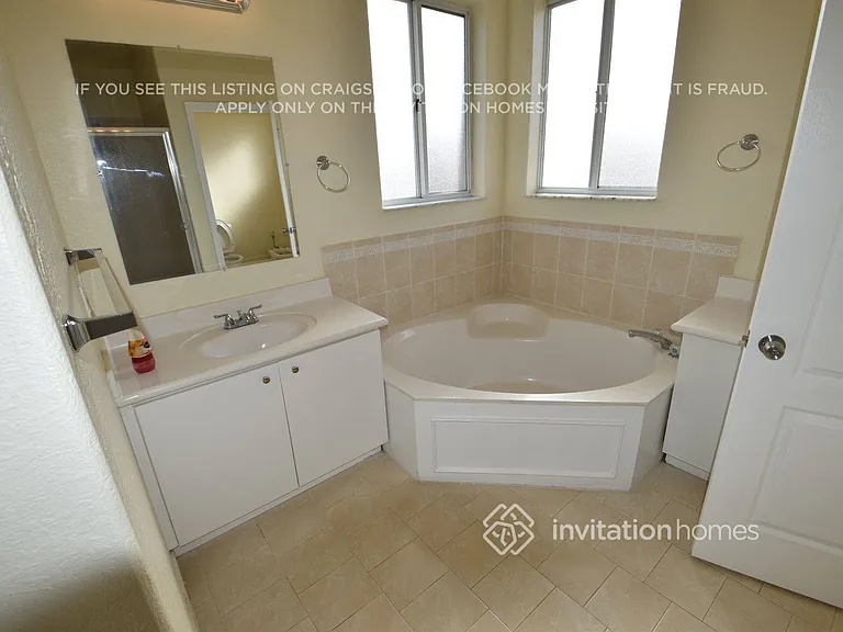 15350 SW 23rd St — Photo 8