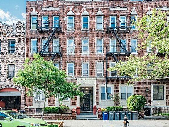 4th image of 1625 Park Pl APT 21