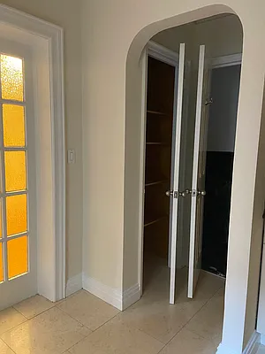 Rented by CitySites Real Estate Group | media 13