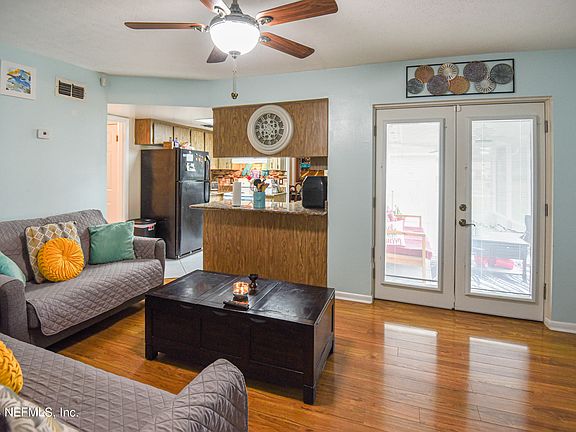 5th image of 6088 ANGLIA Drive