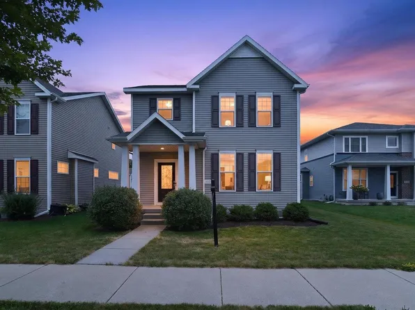 1133 Okeeffe Ave, Sun Prairie, WI 53590