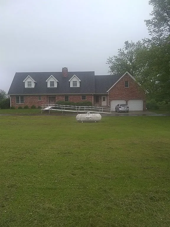 1582 N County Road 425 E photo 1