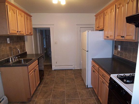 2nd Flr Kitchen
