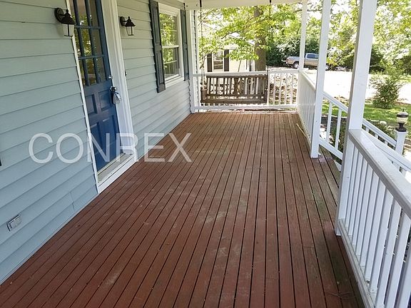 2nd image of 4518 Dameron Ln