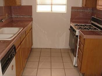4th image of 720 N Eucalyptus Ave APT 101