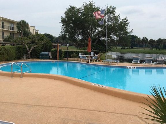 5th image of 225 Country Club Dr APT C229