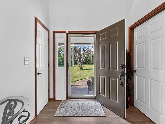 5th image of 19311 Raffurty St