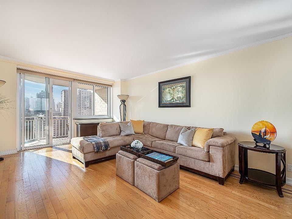 1st image of 515 E 79th St APT 24D