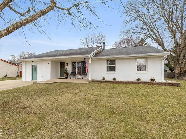 41 N Wagon Rd, Bargersville, IN 46106