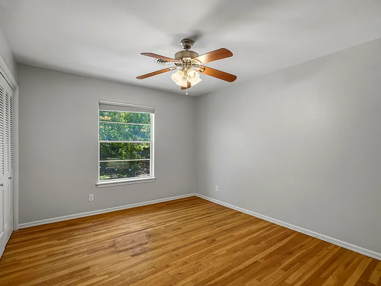 3206 Albin Dr — Photo 25