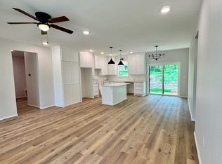 10453 Tiny House Ln, Dardanelle, AR 72834