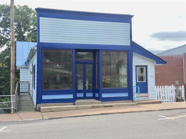 102 Water St, Waupaca, WI 54981