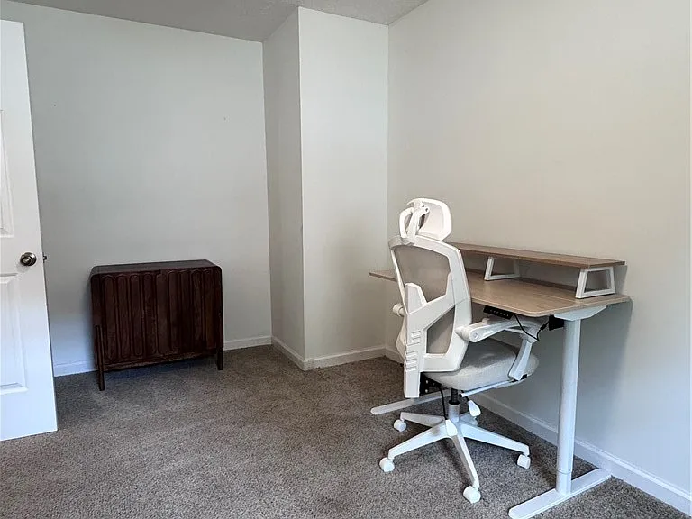 1535 Londonderry Pl — Photo 27