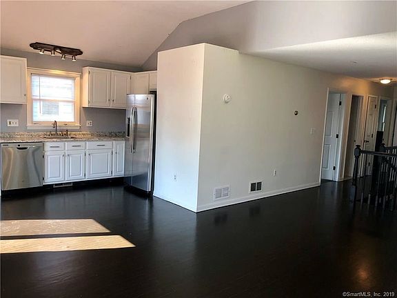 5th image of 6 Cocheco Ave