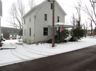 526 Leora Ave, Rockwood, PA 15557
