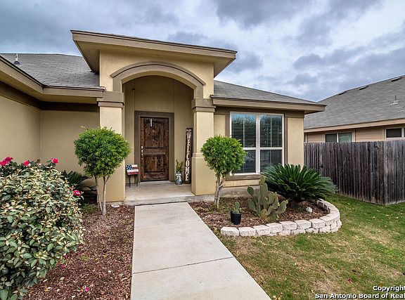 2nd image of 7715 Palomino Ct