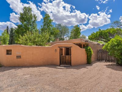 414 Sosaya Ln, Santa Fe, NM, 87505