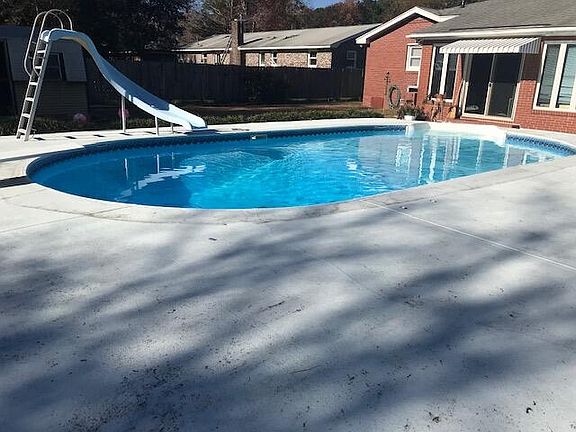 3rd image of 2783 Dantzler Dr