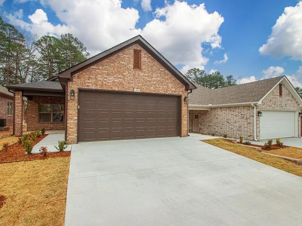 13506 Teton Dr, Little Rock, AR 72211