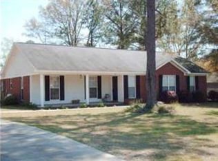 175 Stapleton Dr, Leesburg, GA 31763