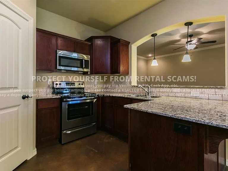 2852 W Millstone Dr — Photo 6