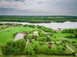 9060 County Road 26, Maple Plain, MN 55359