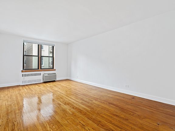 4th image of 229 E 28th St APT 5A