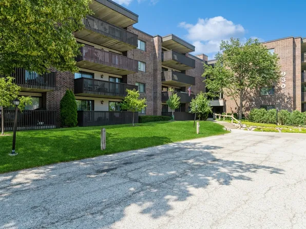930 Taylor Dr APT 109, Gurnee, IL 60031