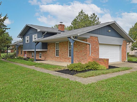 2nd image of 8761 Ashbrook Dr