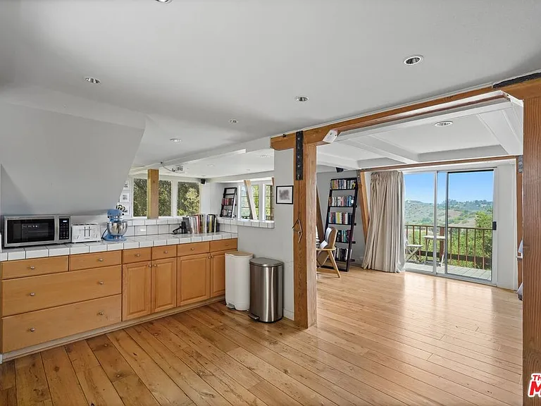 22013 Alta Dr — Photo 19
