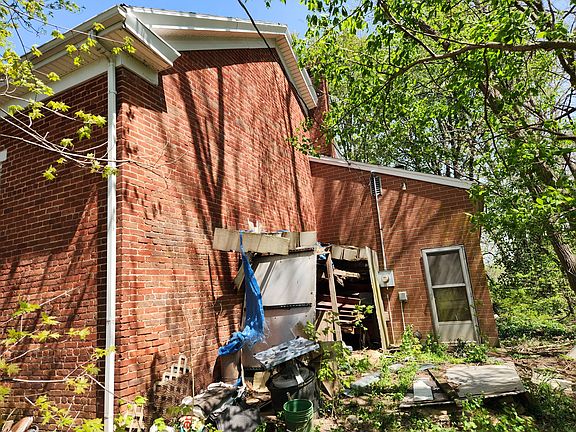 3rd image of 6919 W County Road 545 S