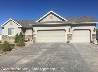 2298 W 2650 N, Clinton, UT 84015