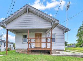 104 S Division St, Francisco, IN 47649