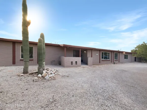 6633 N Amahl Cir, Tucson, AZ 85704