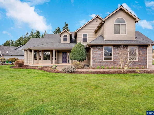 1891 E Virginia St, Stayton, OR 97383