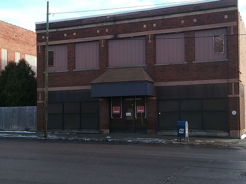 1st image of 309 W Center St