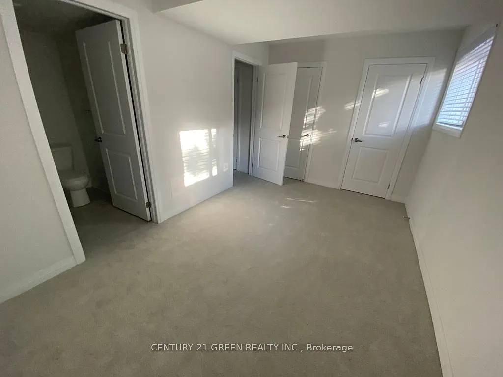 4 bed, $2,699 — Photo 3