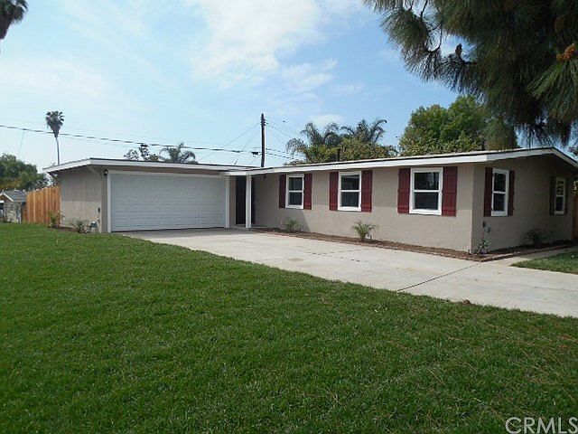 1st image of 974 Hallwood Ave